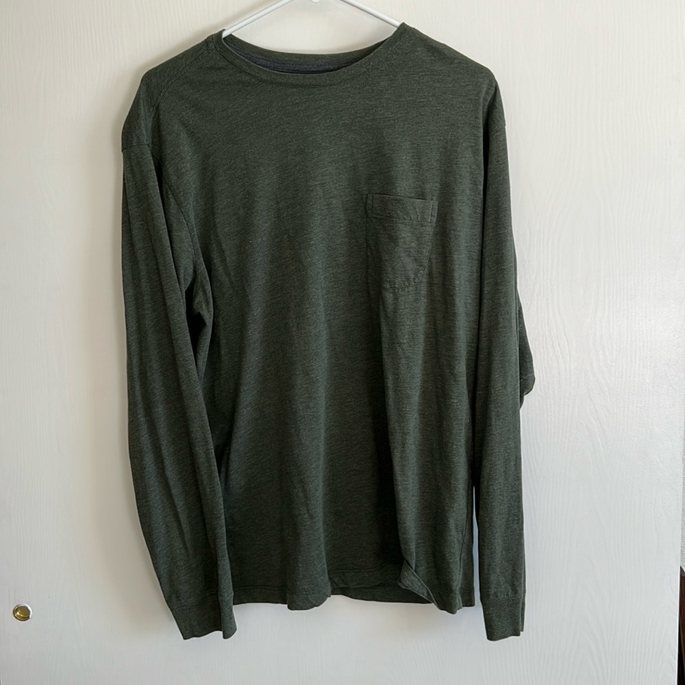 Long Sleeve Solid Supima Crew T-Shirt